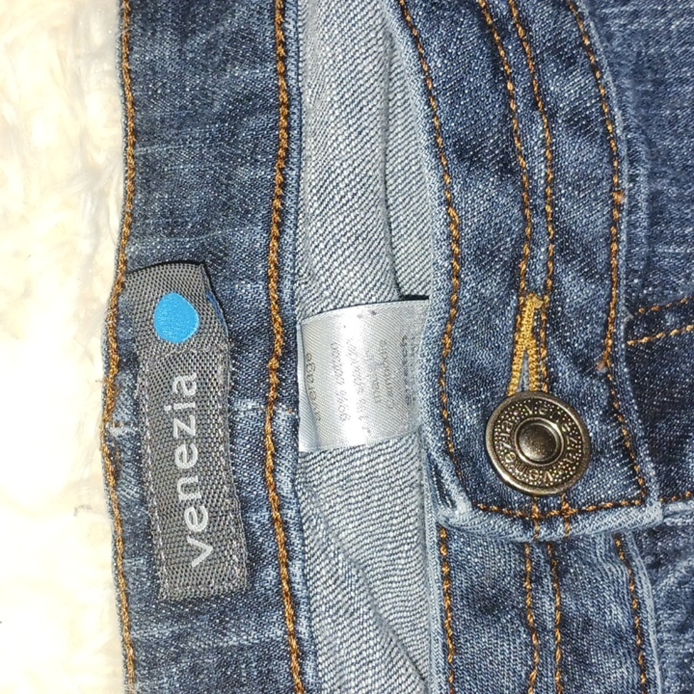🌟4/$25⭐️Venezia Jeans - Picture 4 of 13